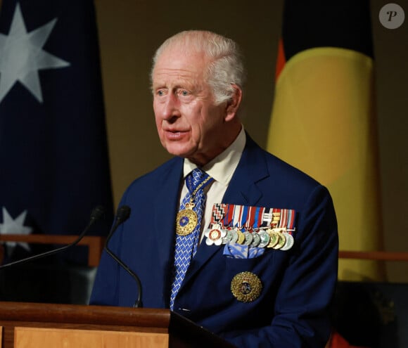 Le roi Charles III d'Angleterre et Camilla Parker Bowles, reine consort d'Angleterre, visitent le Mémorial australien de la guerre à Canberra (Australie), le 21 octobre 2024. The King's visit to Australia is his first as monarch, and the Commonwealth Heads of Government Meeting (CHOGM) in Samoa will be his first as head of the Commonwealth.