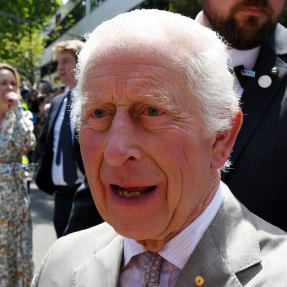 Le roi Charles III d'Angleterre et Camilla Parker Bowles, reine consort d'Angleterre, assistent à la messe du dimanche à North Sydney, Australie, le 20 octobre 2024. 