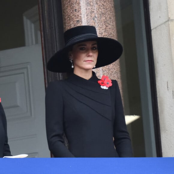 Camilla Parker Bowles, reine consort d'Angleterre et Catherine (Kate) Middleton, princesse de Galles lors du "Remembrance Sunday Service" à Londres, Royaume Uni, le 13 novembre 2022. 