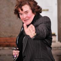 Susan Boyle dévoile son côté rock'n'roll en duo avec... Rage Against the Machine !