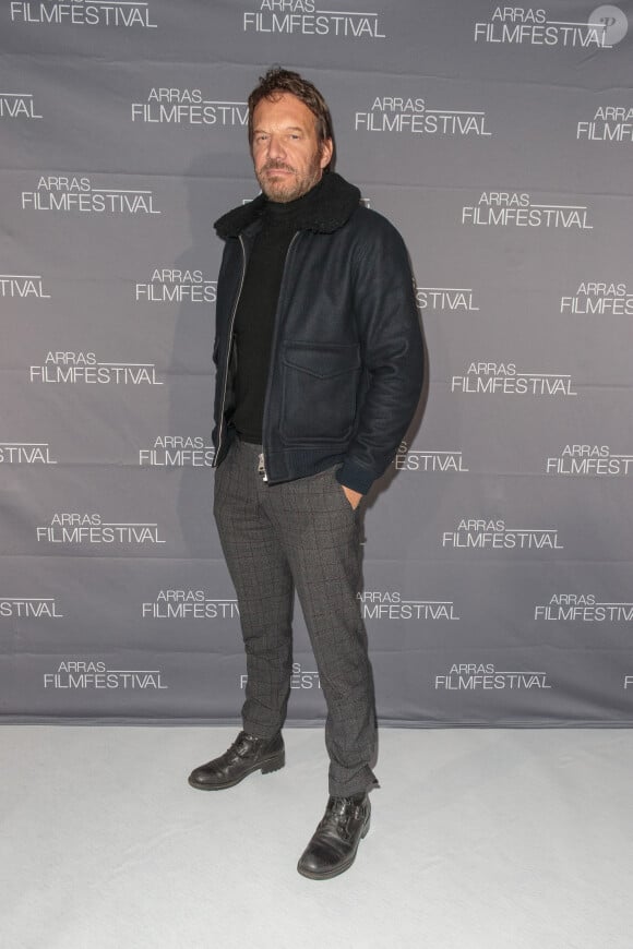 On vous le révèle
Samuel Le Bihan à la première du film "Gueules noires" lors de la 24ème édition de l'Arras Film Festival, à Arras, France, le 11 novembre 2023. © Stéphane Vansteenkiste/Bestimage