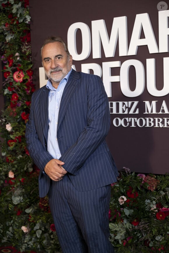 Antoine Duléry au photocall de la soirée Omar Harfouch "Dîner chez Maxim's" à Paris le 9 octobre 2024. © Perusseau / Tribeca / Bestimage 