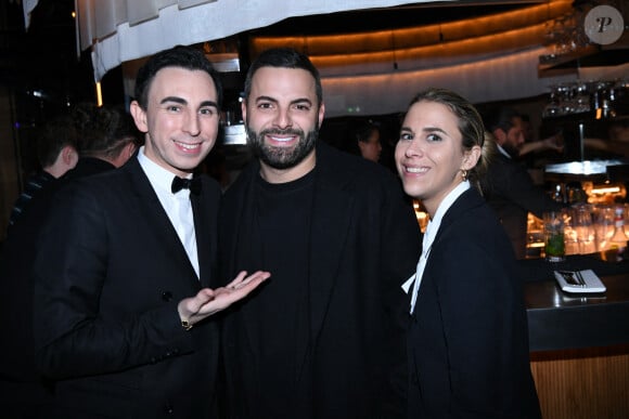 Exclusif - Jordan De Luxe, Claude Charbit (propriétaire du Chichi Paris), Sarah Saldmann - Soirée d'inauguration du bar restaurant "Chichi Paris" au 8 rue de Berry à Paris le 13 novembre 2024. © Rachid Bellak/Bestimage