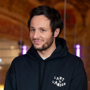 Le chanteur Vianney assiste à l'inauguration des décorations de Noël " Le 130e Noel des Galeries Lafayette ", le 14 novembre 2024 à Paris, France.
Photo par Mireille Ampilhac/ABACAPRESS.COM