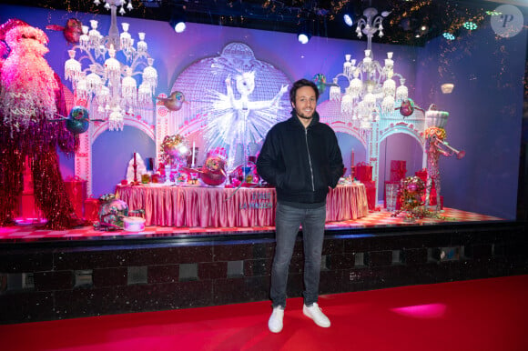 Le chanteur Vianney assiste à l'inauguration des décorations de Noël " Le 130e Noel des Galeries Lafayette ", le 14 novembre 2024 à Paris, France.
Photo par Mireille Ampilhac/ABACAPRESS.COM