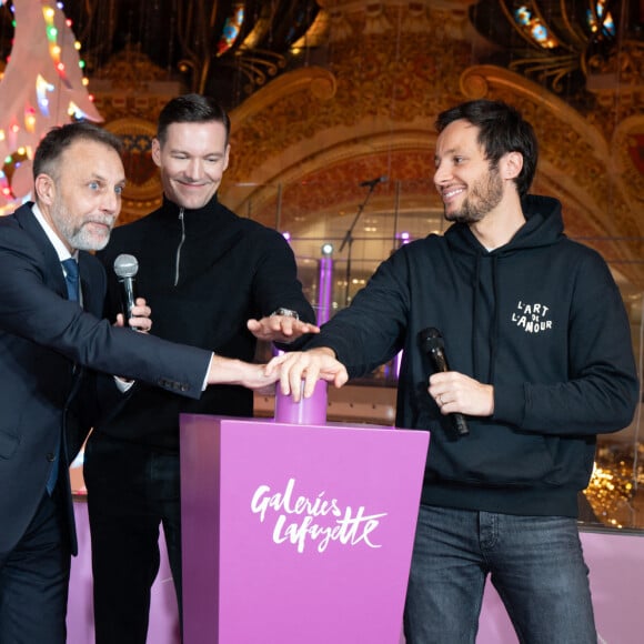 Le chanteur Vianney assiste à l'inauguration des décorations de Noël " Le 130e Noel des Galeries Lafayette ", le 14 novembre 2024 à Paris, France.
Photo par Mireille Ampilhac/ABACAPRESS.COM