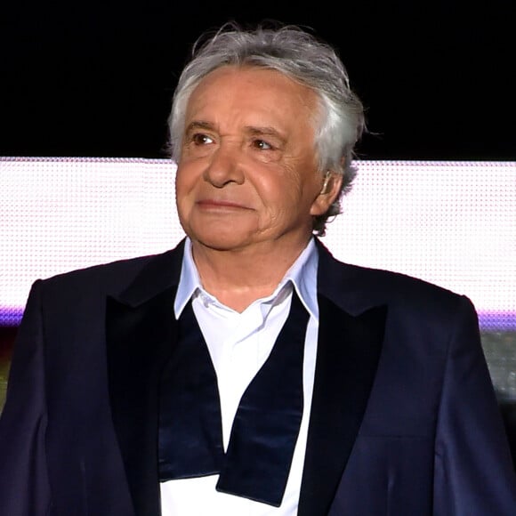 Michel Sardou aux Arènes de Nîmes pour le second concert de sa dernière tournée "La Dernière Danse" le 7 juillet 2017. © Bruno Bebert / Bestimage 