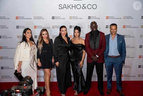 Mamadou Sakho, sa femme Majda et des amis - Soirée de lancement de l'entreprise Sakho & Co, le samedi 16 novembre à Dubaï.