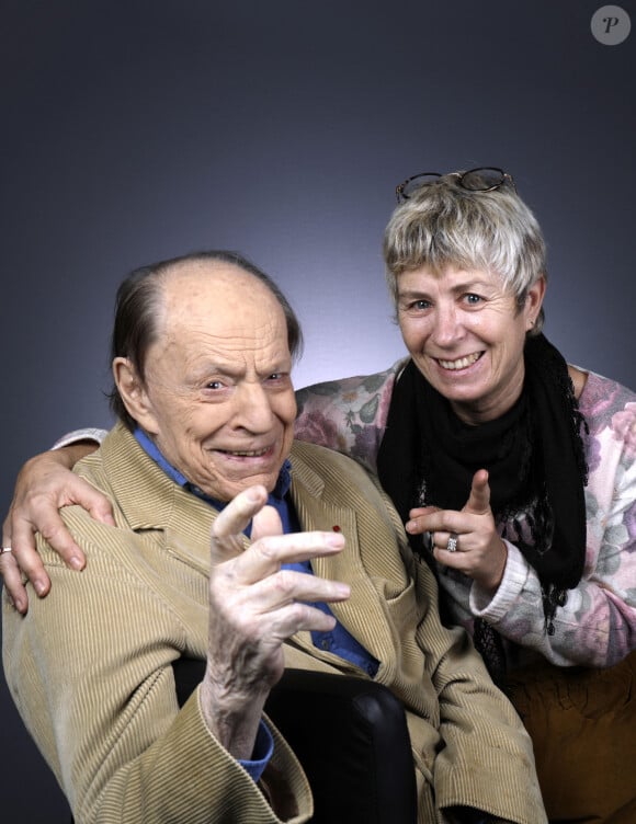 Exclusif - Portrait de Charles Dumont et sa compagne Florence à Paris, le 15 février 2023. © Cédric Perrin/Bestimage 