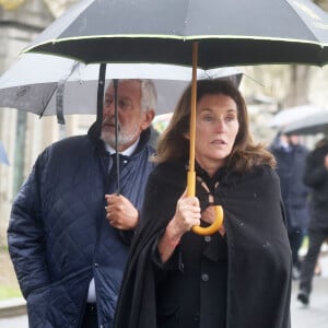 Richard Attias et sa femme Cécilia Attias - Sorties des obsèques de l'avocat Hervé Temime au cimetière du Montparnasse à Paris, France, le 14 avril 2023. © Clovis-Jacovides/Bestimage 