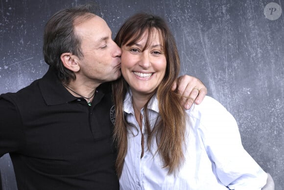 Exclusif - Portrait de Philippe Candeloro avec sa femme Olivia lors de l'enregistrement de l'émission "Chez Jordan de Luxe" à Paris. Le 6 novembre 2024 © Cédric Perrin / Bestimage