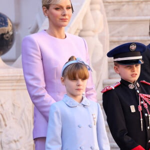 la princesse Charlene de Monaco, le prince héritier Jacques, la princesse Gabriella, la princesse Stéphanie dans la cour du palais princier le jour de la fête nationale de Monaco le 19 novembre 2024. © Jean-Charles Vinaj / Pool Monaco / Bestimage 