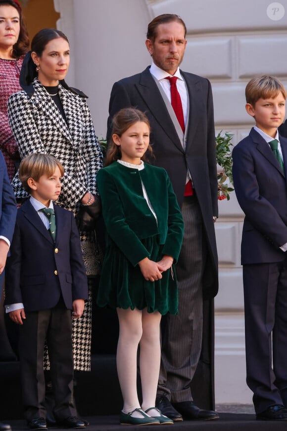 Andrea Casiraghi, Tatiana Santo Domingo, Sacha, India, Maximilien dans la cour du palais princier le jour de la fête nationale de Monaco le 19 novembre 2024. © Jean-Charles Vinaj / Pool Monaco / Bestimage 