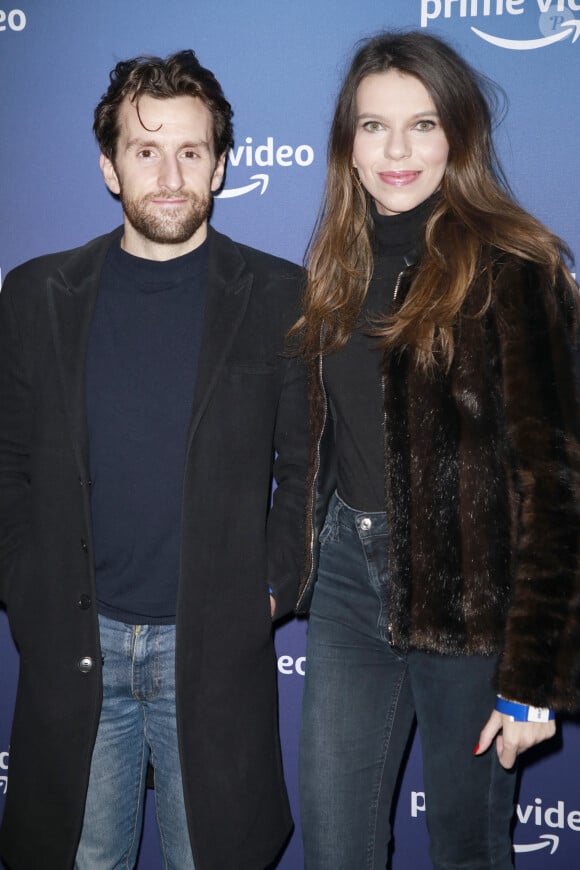 No Web - Pablo Mira et Lisa Brunet - Inauguration de la salle de projection privée et éphémère Amazon Prime Video Club, dont l'accès est entièrement gratuit, place de La Madeleine, à Paris, France, le 9 décembre 2021 © Christophe Aubert via Bestimage