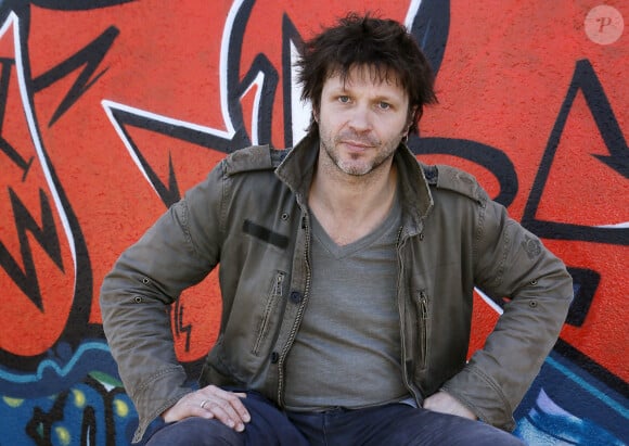 "Certains comparent Palmade avec Bertrand Cantat même si leurs deux histoires n'ont rien à voir", relève un commerçant de la rue.
Bertrand Cantat à Bordeaux. Photo Patrick Bernard/ABACAPRESS.COM