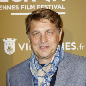 Interrogé sur Laurent Gerra, l'humoriste et imitateur Didier Gustin s'est exprimé sur son confrère

Didier Gustin - Ouverture du 4ème Vincennes Film Festival: Au delà de l 'écran à Vincennes le 18 Novembre 2021. © Marc Ausset-Lacroix/Bestimage