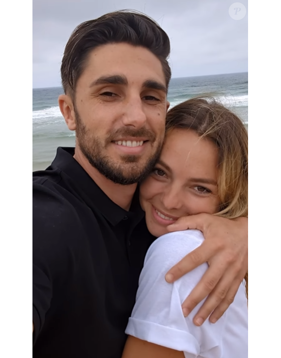 Entre Ophélie et Raphaël, tous les deux candidats de "Mariés au premier regard", c'est terminé.
Ophélie et Raphaël (Mariés au premier regard) en couple