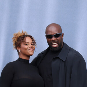 Teddy Riner et sa femme Luthna Plocus - Arrivées au défilé Balenciaga mode femme automne / hiver 2024-2025 à la Sorbonne Nouvelle lors de la Fashion Week de Paris (PFW), à Paris, France, le 3 mars 2024. © Denis Guignebourg/Bestimage