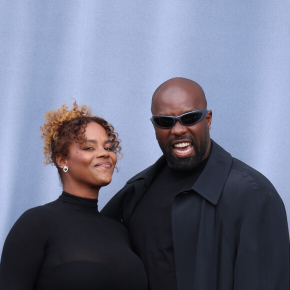 Teddy Riner et sa femme Luthna Plocus - Arrivées au défilé Balenciaga mode femme automne / hiver 2024-2025 à la Sorbonne Nouvelle lors de la Fashion Week de Paris (PFW), à Paris, France, le 3 mars 2024. © Denis Guignebourg/Bestimage