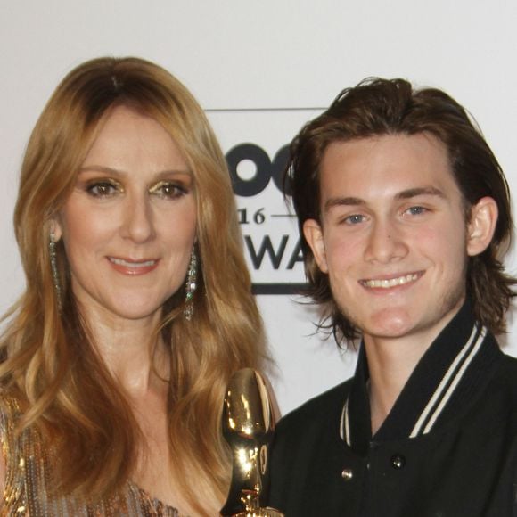 Céline Dion et son fils René Charles Angélil au press room de la soirée Billboard Music Awards à T-Mobile Arena à Las Vegas, le 22 mai 2016 