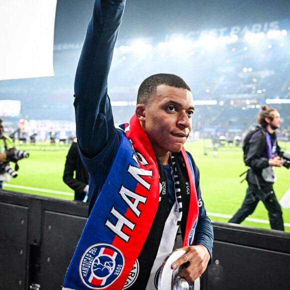 Une victoire de plus pour Kylian Mbappé dans son litige contre son ancien club
 
Kylian Mbappé. © Matthieu Mirville/ZUMA Press/Bestimage