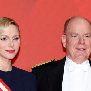 Le prince Albert II de Monaco, la princesse Charlene durant la traditionnelle soirée de la Fête Nationale Monégasque au Grimaldi Forum à Monaco, le 19 novembre 2024. La Famille Princière et leurs convives ont assisté à un opéra en 4 actes "La Bohême". © JC VINAJ / Pool Monaco / Bestimage