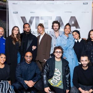 Exclusif - le staff de Indifference Prod : Hicham Bendaoud, le mari de Vitaa, Slimane, Vitaa, Amel Bent, Saïd Boussif, Mickaël Miro (agent de Slimane), guest à la projection privée en avant-première du documentaire sur Vitaa (Charlotte Gonin) "Je m'appelle Charlotte" dans les locaux de TF1 à Boulogne Billancourt le 18 novembre 2024.