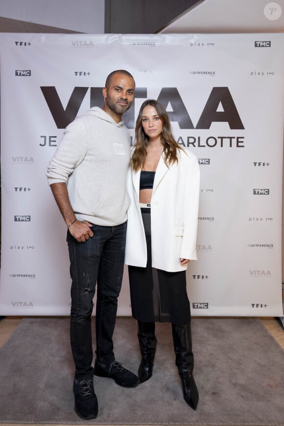 Exclusif - Tony Parker et sa compagne Agathe Teyssier à la projection privée en avant-première du documentaire sur Vitaa (Charlotte Gonin) "Je m'appelle Charlotte" dans les locaux de TF1 à Boulogne Billancourt le 18 novembre 2024. Le documentaire sera diffusé le 22 novembre sur TMC en prime time et TF1+. © Pierre Perusseau / Bestimage 