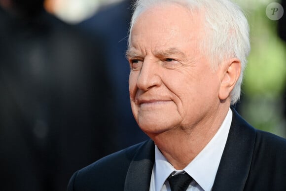 Andre Dussollier assiste à la première du film Tout S Est Bien Passe lors du 74ème Festival de Cannes à Cannes, France, le 7 juillet 2021. Photo par Julien Reynaud/APS-Medias/ABACAPRESS.COM