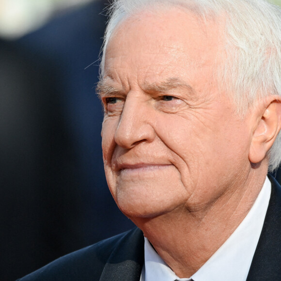 Andre Dussollier assiste à la première du film Tout S Est Bien Passe lors du 74ème Festival de Cannes à Cannes, France, le 7 juillet 2021. Photo par Julien Reynaud/APS-Medias/ABACAPRESS.COM