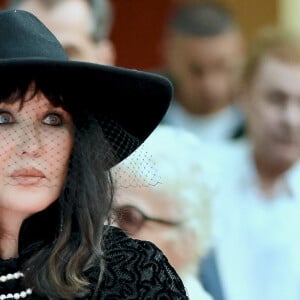 Isabelle Adjani Dame de Poitier assiste au photocall du Festival de la fiction de La Rochelle le 16 septembre 2022 à La Rochelle, France. Photo par Franck Castel/ABACAPRESS.COM