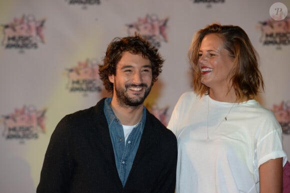 Laure Manaudou et son compagnon Jérémy Frérot - Arrivées à la 17ème cérémonie des NRJ Music Awards 2015 au Palais des Festivals à Cannes, le 7 novembre 2015. © Rachid Bellak/Bestimage