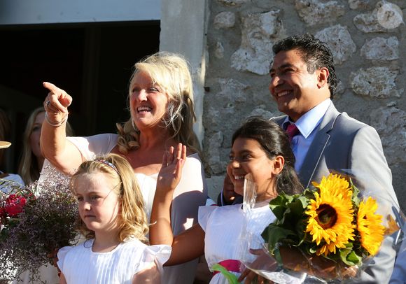 Charlotte de Turckheim et Zaman Hachemi à la mairie d'Eygalières le 31 aout 2012.