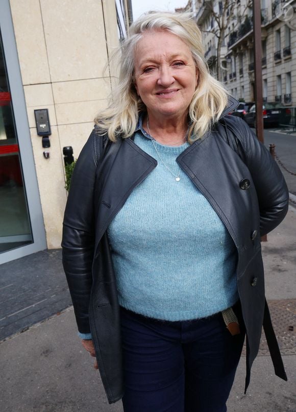 Situé dans le sud de la France
Charlotte de Turckheim à la sortie des studios RTL à Neuilly-sur-Seine, France, le 12 janvier 2023. © Jonathan Rebboah/Panoramic/Bestimage 