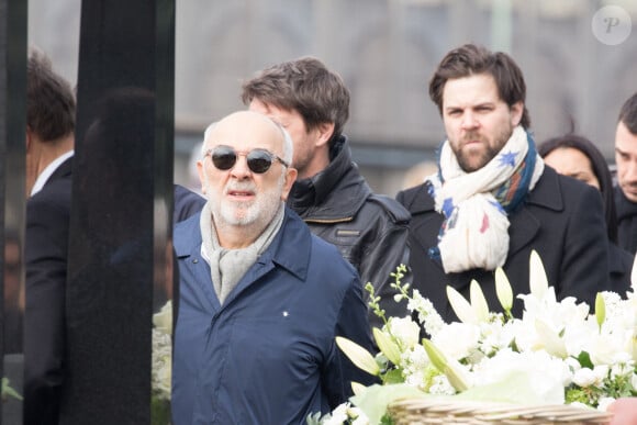 Gerard Jugnot, Arthur Jugnot lors des obseques de Veronique Colucci au cimetiere de Montrouge, Paris, France le 12 avril 2018. Photo ABACAPRESS.COM