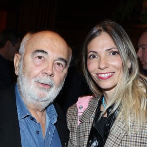 Exclusif - Gérard Jugnot et son épouse Patricia Campi assistent au lancement du livre " Le Splendid par Le Splendid " organisé par Five Eyes Production au Buddha Bar à Paris, France, le 20 novembre 2024 à Paris, France. Photo par Jerome Dominé/ABACAPRESS.COM