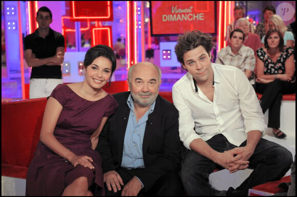 Gérard Jugnot, son ex-femme Saida Jawad, et son fils Arthur Jugnot - Enregistrement de l'émission "Vivement dimanche" du 4 octobre 2009.