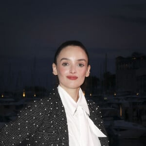 Exclusif - Rendez-vous avec Charlotte Le Bon en marge de l'émission "C à vous" lors du 77ème Festival International du Film de Cannes (14 - 25 mai 2024), le 24 mai 2024. © Jack Tribeca / Bestimage