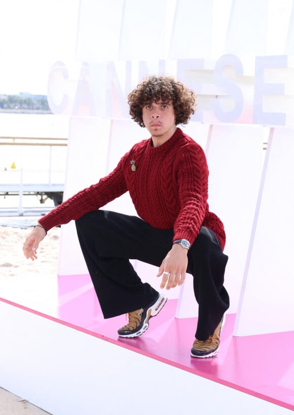 Il s'agit de Tim Rousseau
Tim Rousseau - Photocall de "Plus Belle la Vie" lors du 7ème festival international Canneséries à Cannes, le 6 avril 2024. © Denis Guignebourg / Bestimage 