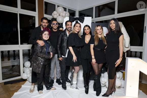 Exclusif - Magali Berdah, son mari Stéphane Teboul, Morgane MakeUp, Jazz Correia, Carla Ghebali, Guest lors de l'anniversaire surprise de M.Berdah (43 ans) au Pavillon Gravelle à Paris le 26 novembre 2024 avec tous ses amis influenceurs. © Pierre Perusseau / Bestimage