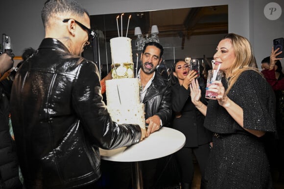 Exclusif - Greg Yega, Stéphane Teboul et Magali Berdah lors de l'anniversaire surprise de M.Berdah (43 ans) au Pavillon Gravelle à Paris le 26 novembre 2024 avec tous ses amis influenceurs. © Pierre Perusseau / Bestimage