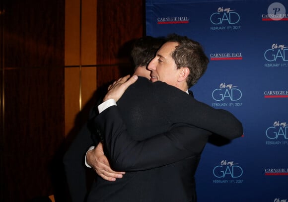 Exclusif - Gad Elmaleh avec son fils Noé lors du photocall du spectacle de Gad Elmaleh "Oh My Gad" au "Carnegie Hall" à New York, le 11 février 2017. © Dominique Jacovides/Bestimage 