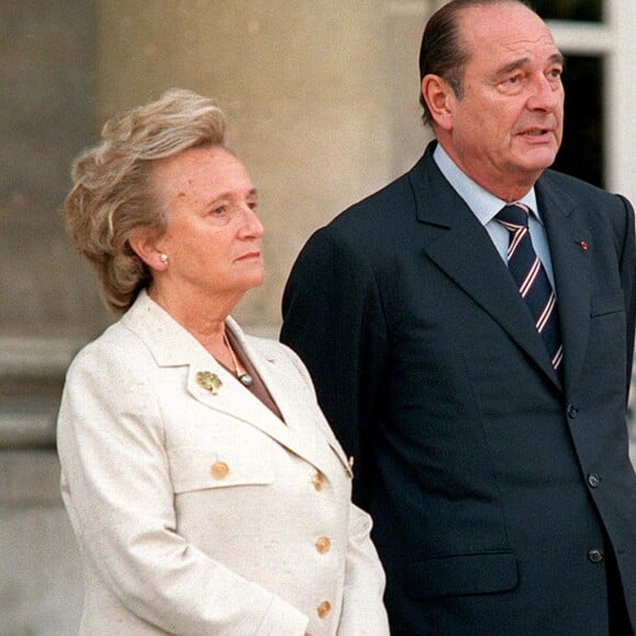 Bernadette et Jacques Chirac lors de la visite du Duc du Luxembourg à l'Elysée le 10 octobre 2000.