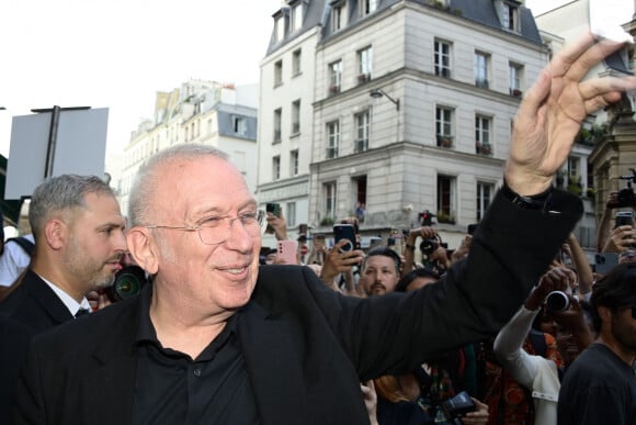 Jean-Paul Gaultier au défilé de mode Haute-Couture automne-hiver 2024/2025 "Jean-Paul Gaultier" lors de la Fashion Week de Paris le 26 juin 2024. © Federico Pestellini / Panoramic / Bestimage 