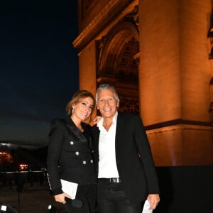 Exclusif - Les présentateurs Léa Salamé et Nagui - Backstage - Personnalités sur le plateau de l'émission "Paris 2024 : merci! La grande soirée événement" sur les Champs-Elysées à Paris, à l'occasion des Jeux Olympiques et Paralympiques Paris 2024, diffusée en direct sur France 2, le 14 septembre 2024 © Perusseau-Ramsamy / Bestimage 