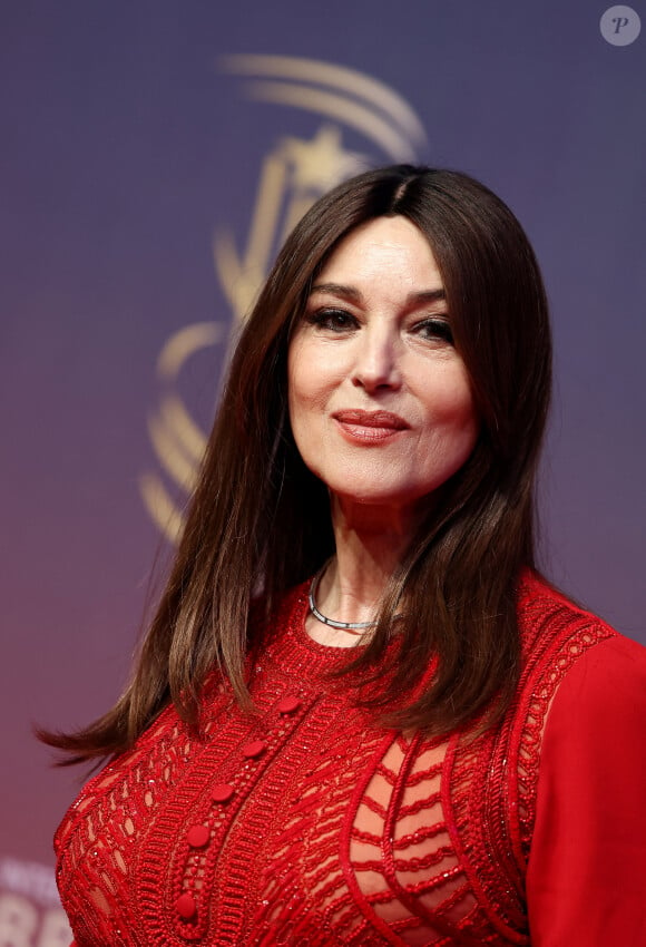 Lors de cette édition, un hommage sera également rendu à l'actrice marocaine Naïma Elmcherqui, récemment disparue.
Monica Bellucci au photocall de la cérémonie d'hommage à Sean Penn lors de la deuxième journée du 21e Festival international du film de Marrakech, le 30 novembre 2024 à Marrakech, Maroc. © Dominique Jacovides/Bestimage 