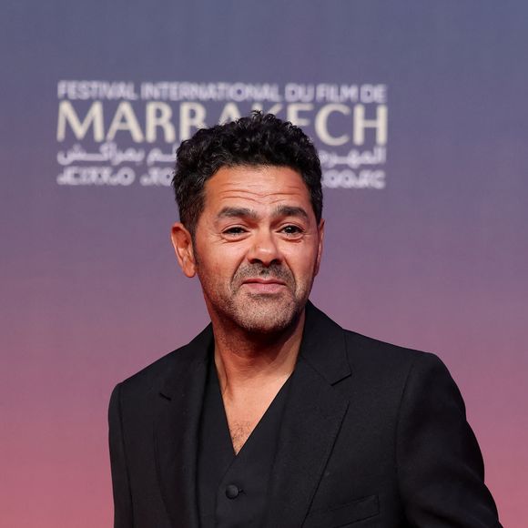 Jamel Debbouze au photocall de la cérémonie d'hommage à Sean Penn lors de la deuxième journée du 21e Festival international du film de Marrakech, le 30 novembre 2024 à Marrakech, Maroc. © Dominique Jacovides/Bestimage 