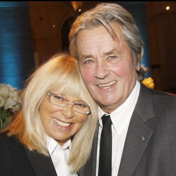 Alain Delon et Mireille Darc - Gala Scopus Award organisé par l'université hébraïque de Jérusalem au Palais Brongniart.