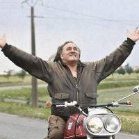 Gérard Depardieu dégraisse le ''Mammuth'' et parle d'amour... et d'alcool !