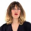 Daphné Bürki nous fait toujours autant rire dans la campagne FEMIBION. Elle nous apprend ici comment avoir un corps de rêve sans chirurgie esthétique !